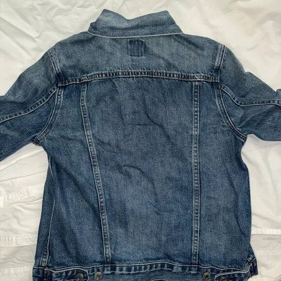 GAP Classic Denim Jean Jacket - Picture 6 of 8